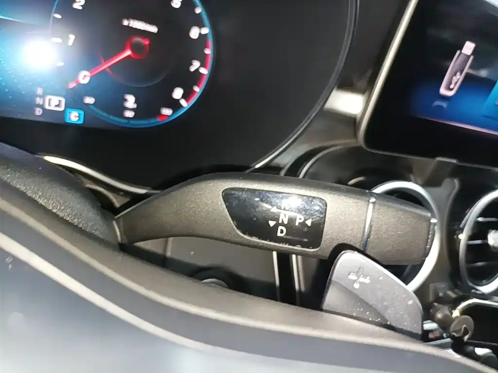 Mercedes-Benz C-Class 2020 C 200 L Fashion Sport фото 14