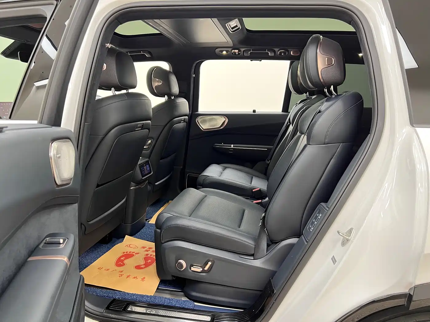 Lynk & Co 900 2025 1.5T Ultra фото 17