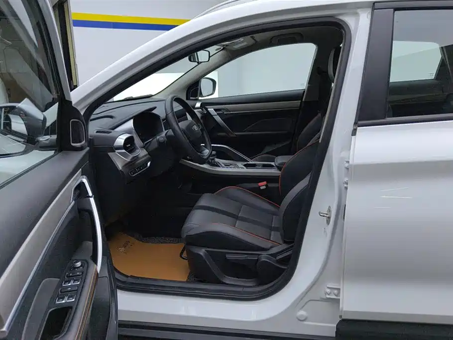 GEELY BINYUE