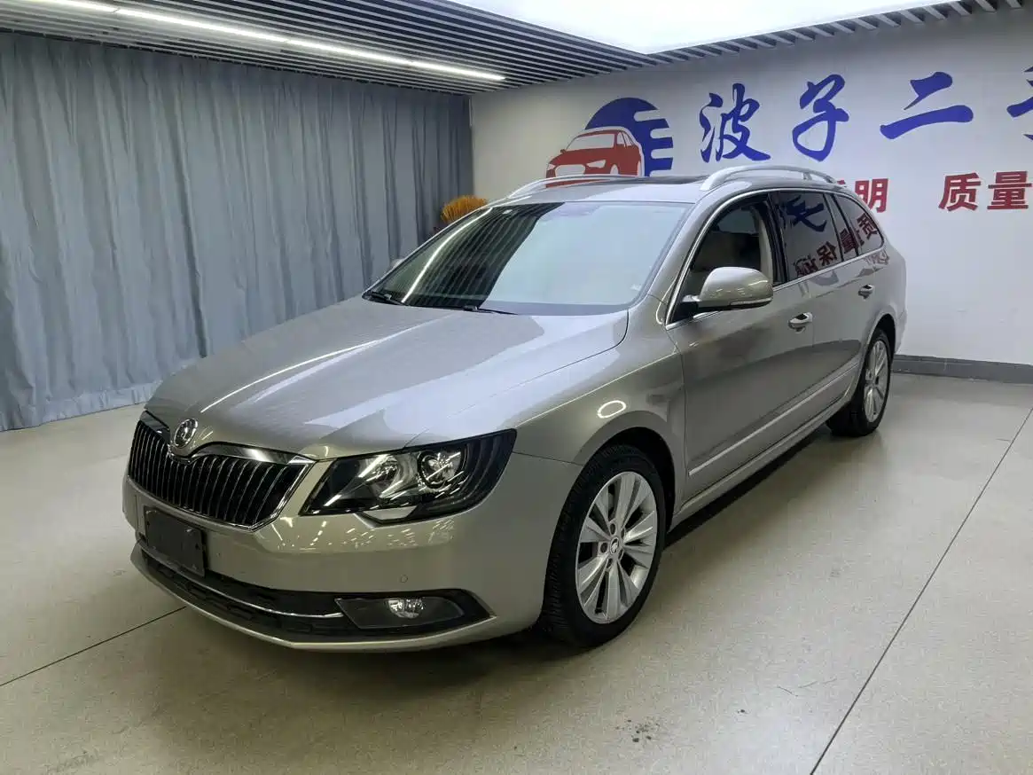 Škoda Superb 2014 2.0TSI Premium Edition