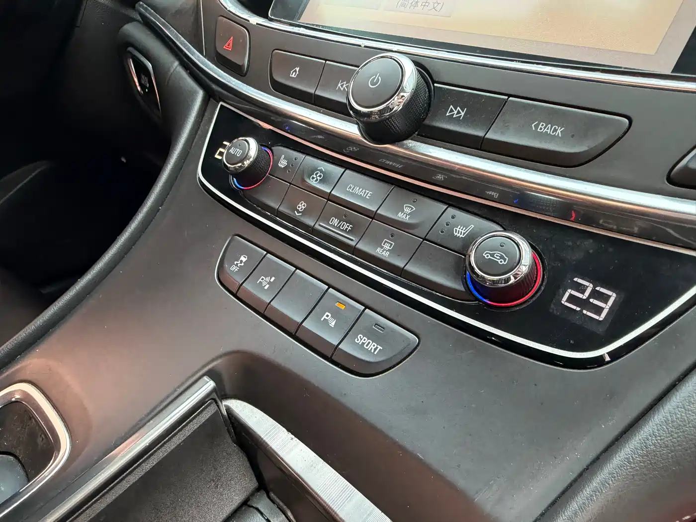 Buick LaCrosse 2016 Facelift 28T Elite фото 13