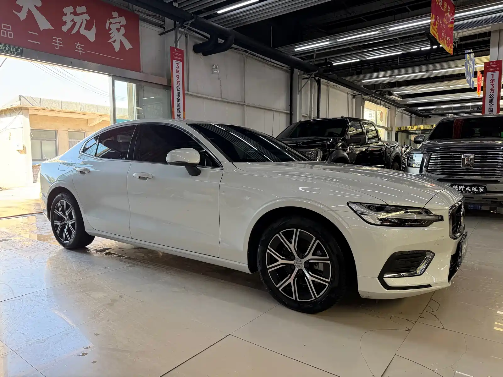Фото 2 - Volvo S60