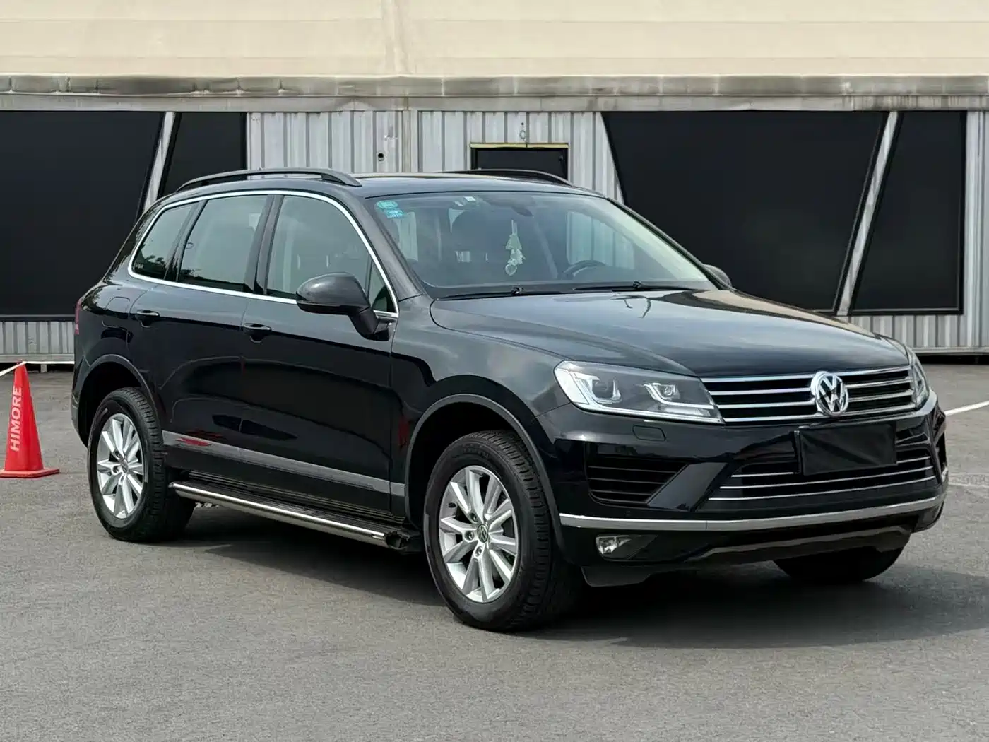 Volkswagen Touareg 2017 3.0TSI Explorer Edition фото 3