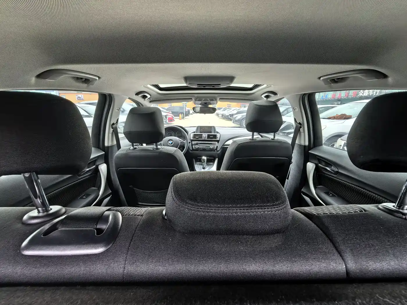 BMW 1 Series (Import) 2015 120i Leading фото 18