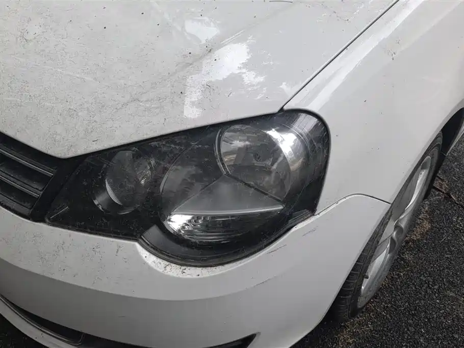 Volkswagen Polo 2011 Jingqu 1.6L Auto Cool Edition фото 5