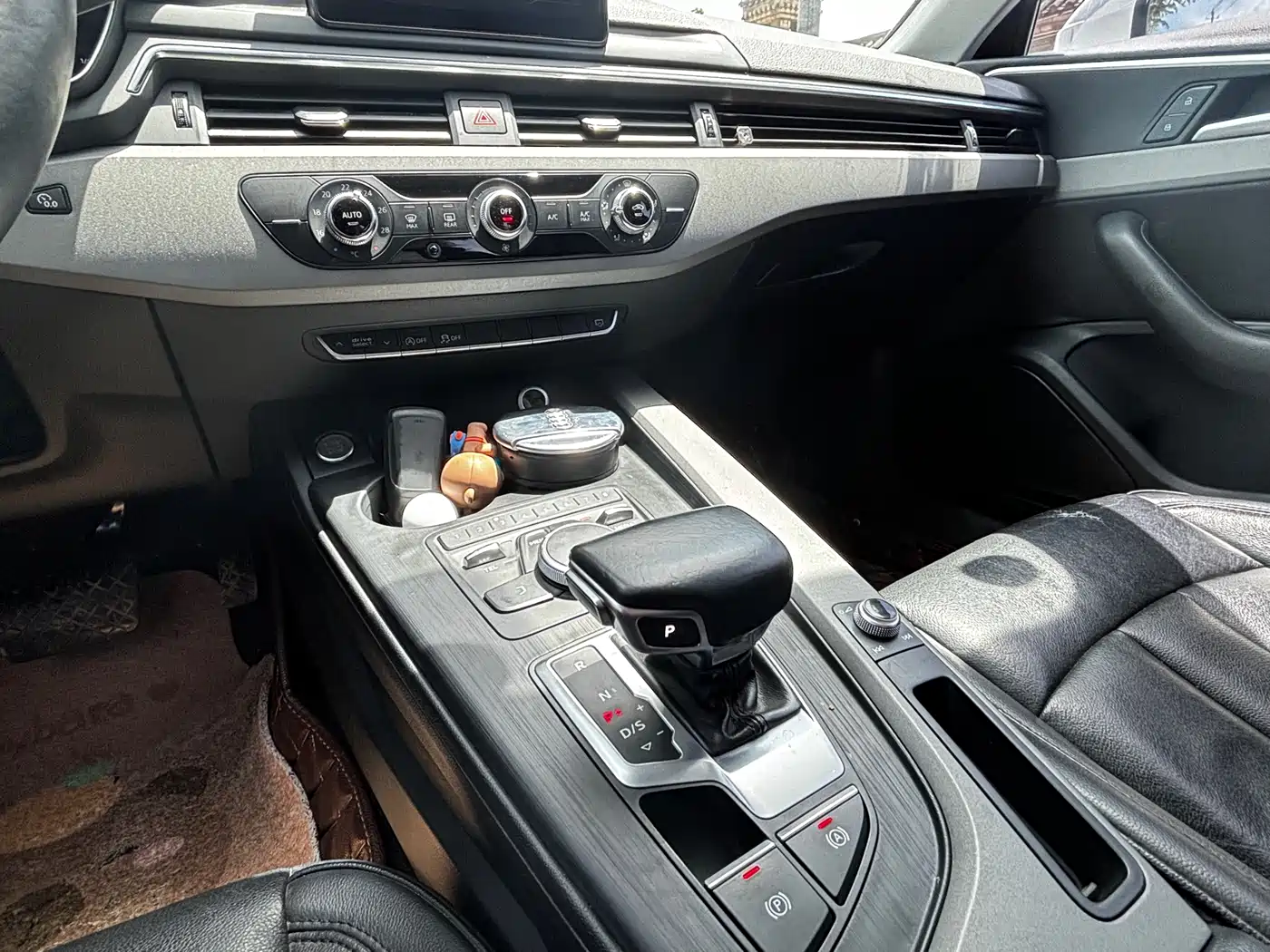 Audi A4L 2017 Plus 40 TFSI Progressive фото 12