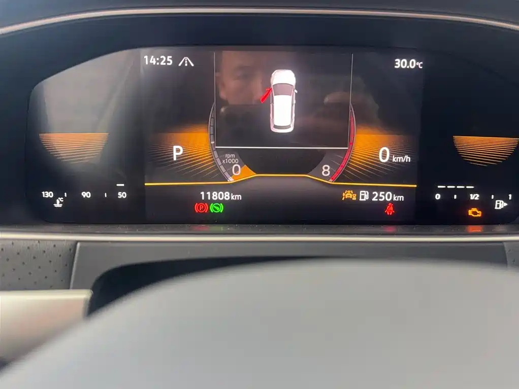 Volkswagen Lavida 2024 Model 300TSI DSG Starlight Full Comfort Edition фото 5