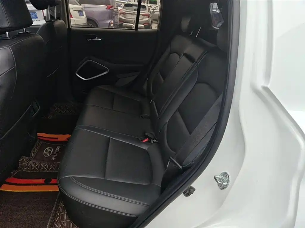 Hyundai Beijing Hyundai ix35 2019 2.0L Automatic 2WD Zhiyong·Enjoy China V фото 17