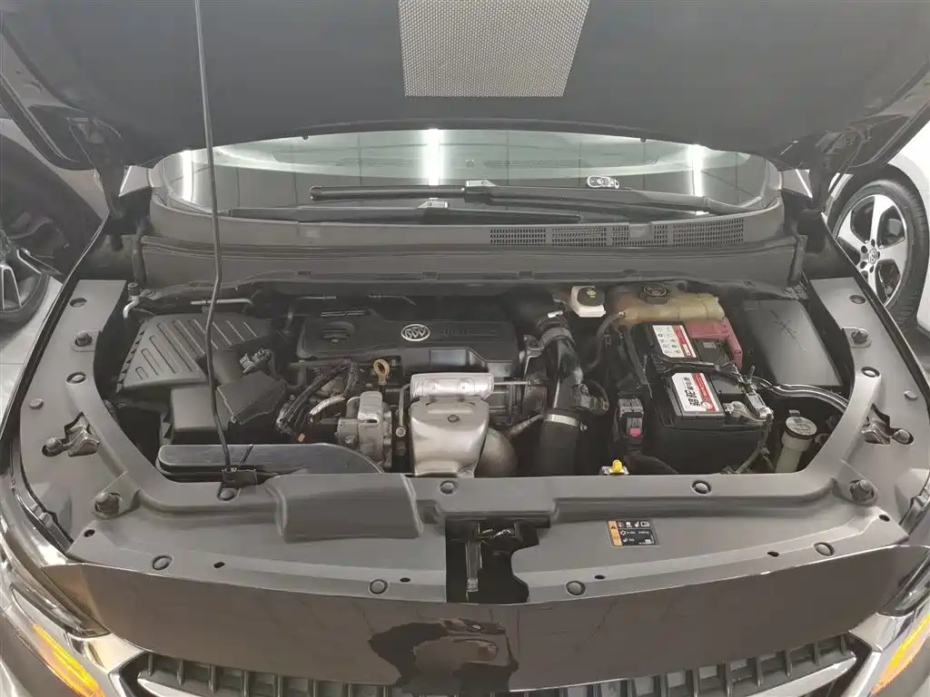 Buick GL6 2021 323T Mild Hybrid Connected Luxury фото 16