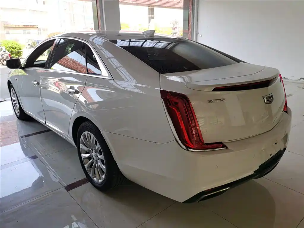 Cadillac XTS 2018 28T Technology фото 23