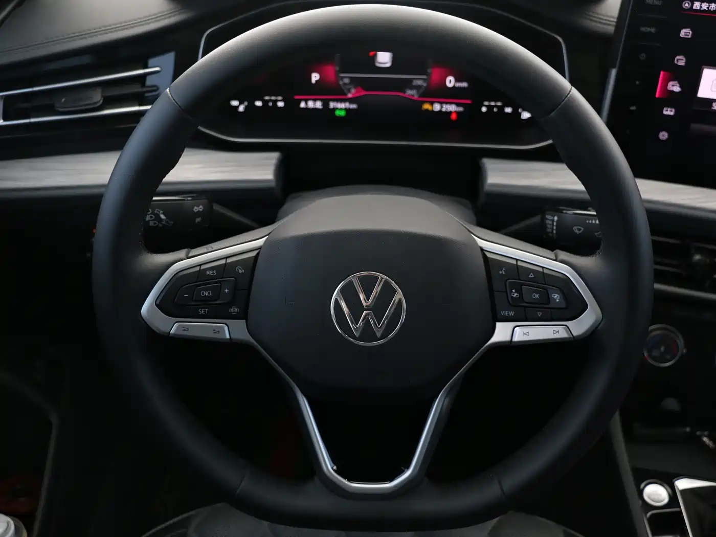 Volkswagen Sagitar 2024 300TSI DSG Surpass Edition фото 12