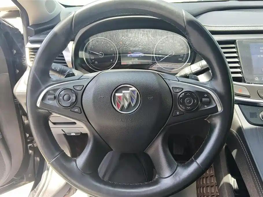 BUICK LACROSSE
