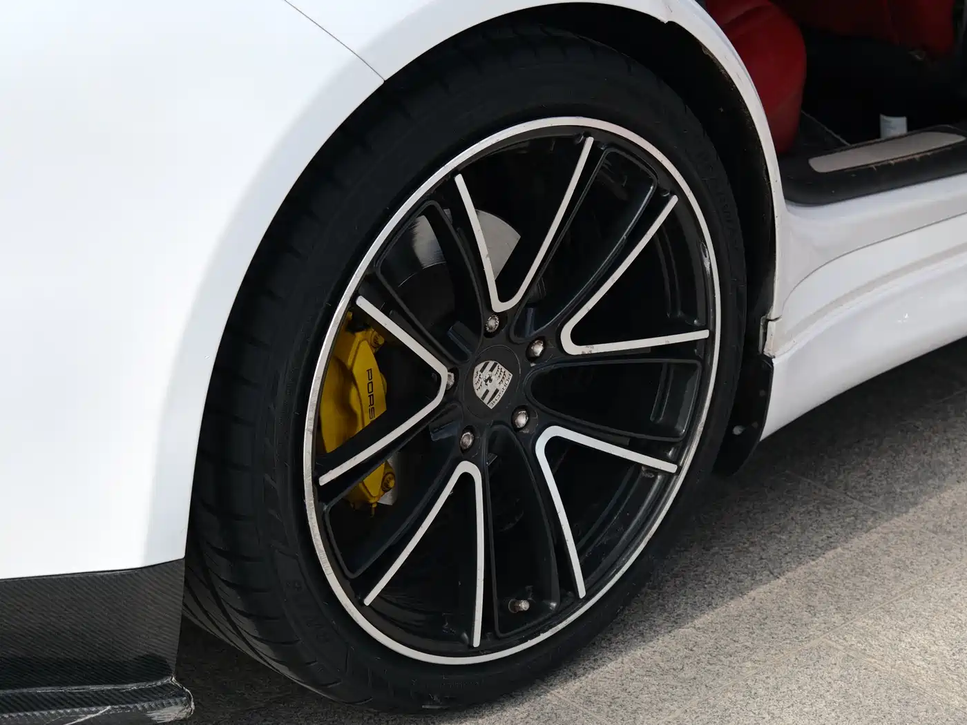 Porsche Panamera 2010 Model Panamera 4S 4.8L фото 21