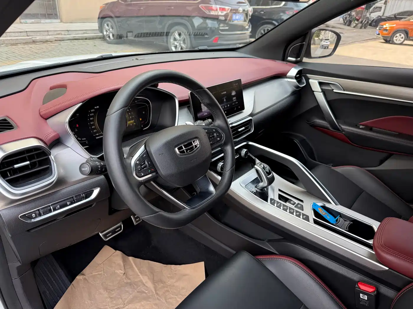 GEELY BINYUE