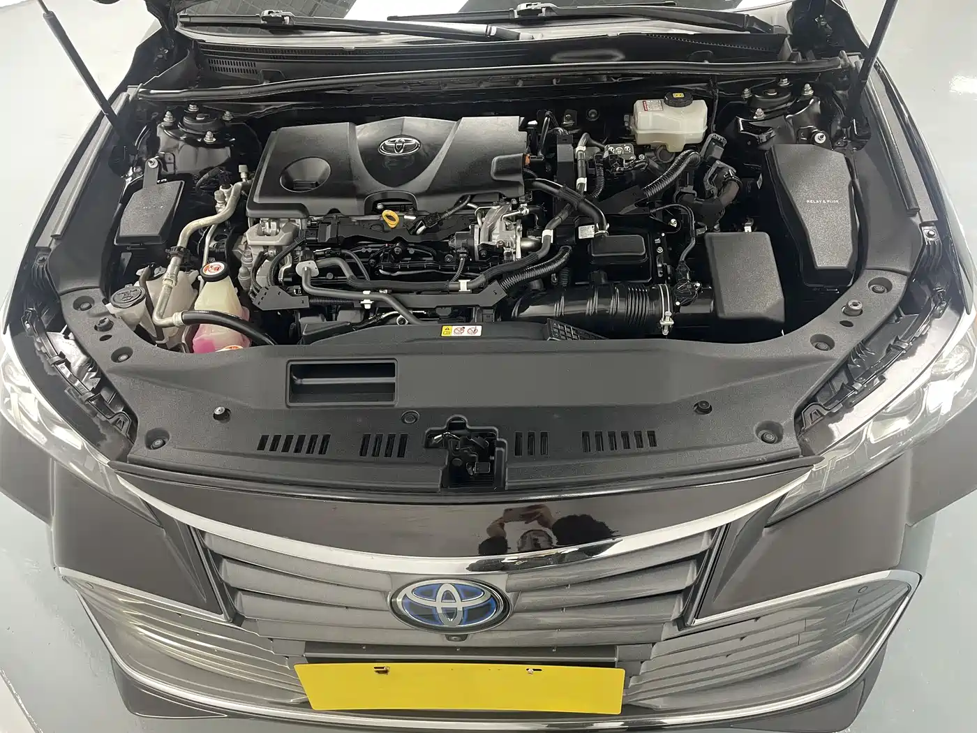Toyota Avalon 2019 Hybrid 2.5L Limited Flagship Version China V фото 17