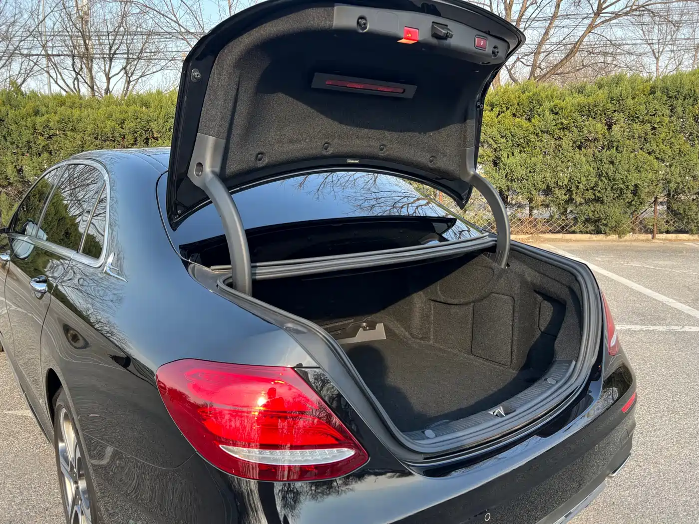 Mercedes-Benz E-Class 2016 E 300 L Sport Luxury фото 13