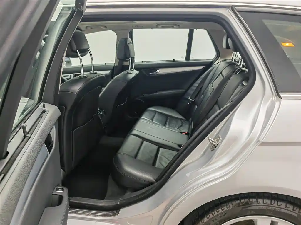 Mercedes-Benz C-Class (Import) 2010 C 200 CGI Estate фото 15
