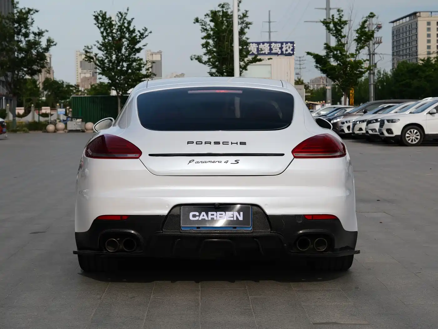 Porsche Panamera 2010 Model Panamera 4S 4.8L фото 5