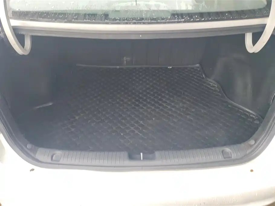 Kia K2 2015 Sedan 1.4L AT TOP фото 4