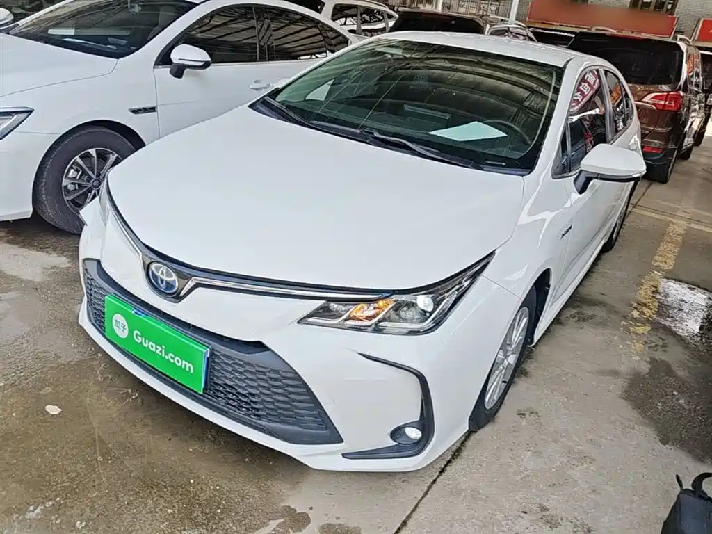 Toyota Corolla 2023 1.8L Smart Hybrid Dual Engine Pioneer Edition фото 2