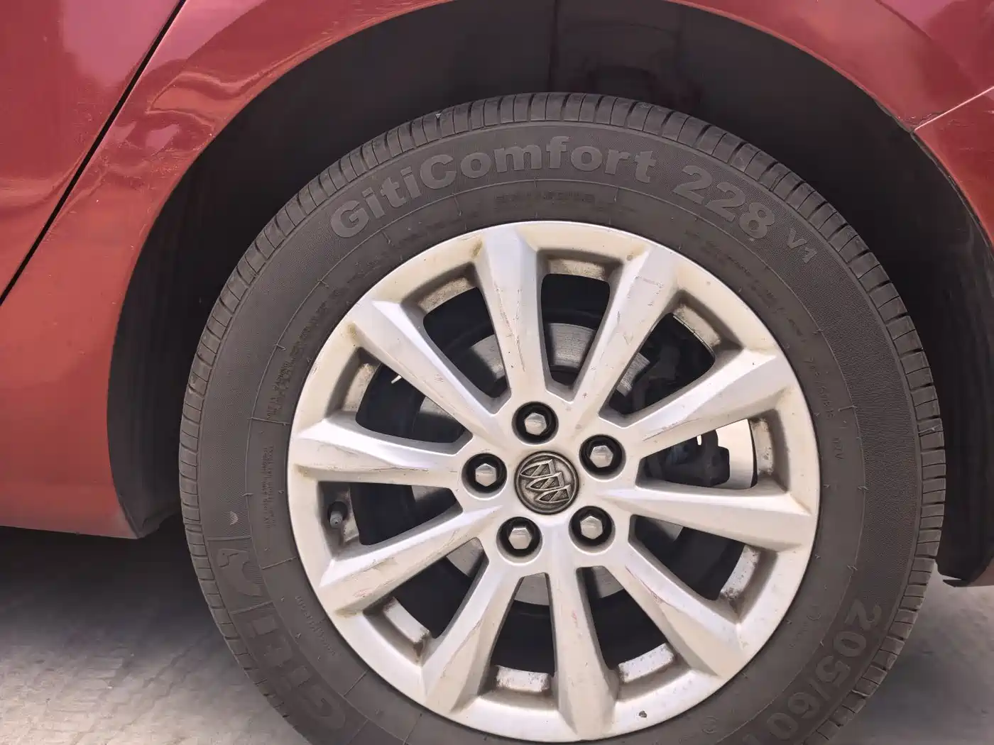 Buick Excelle 2012 GT 1.6L Manual Comfort фото 13