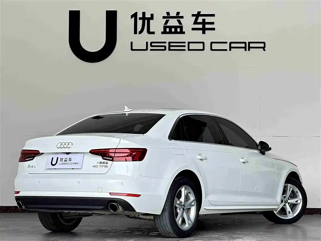 Audi A4L 2017 40 TFSI Fashion Edition фото 9