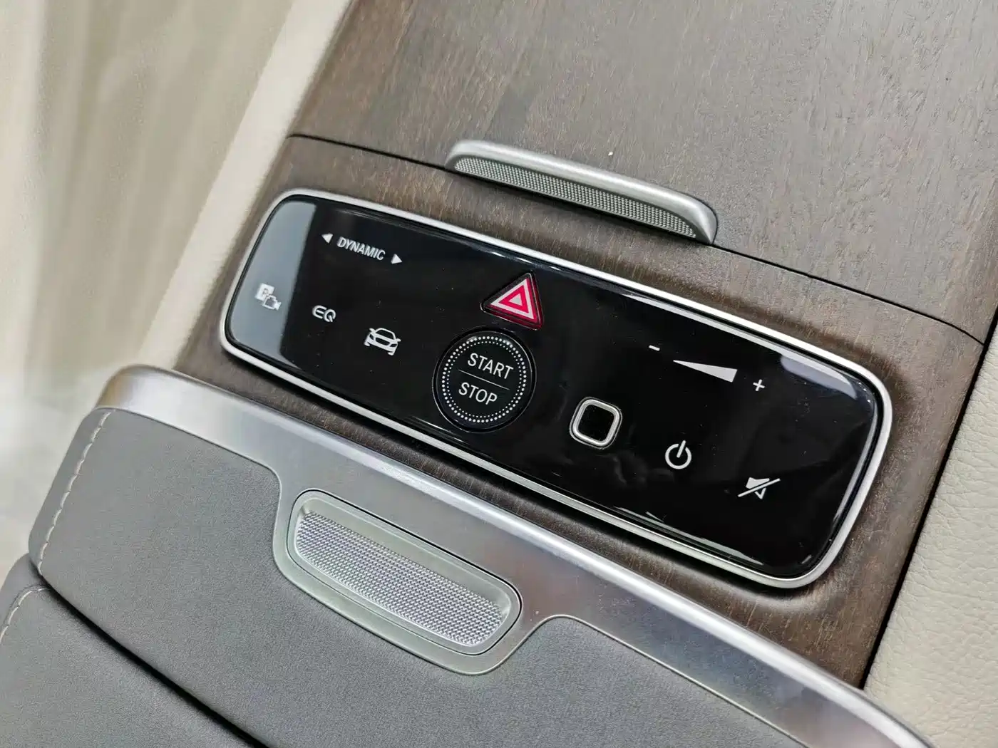 Mercedes-Benz EQS 2023 450+ Pioneer Edition фото 17