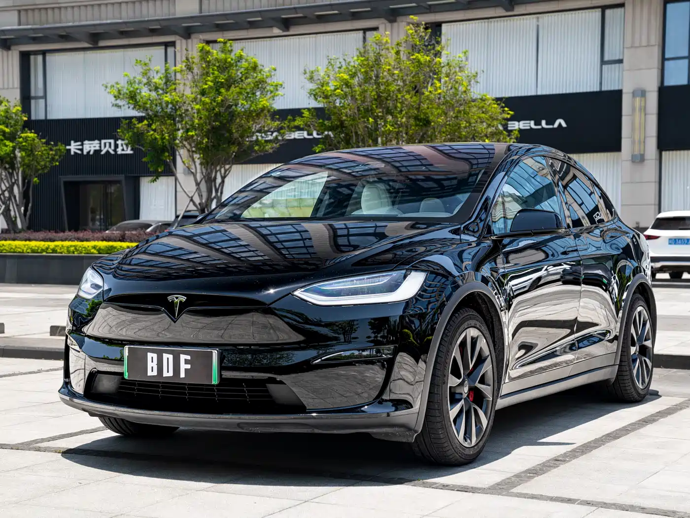 Tesla Model X 2023 Dual Motor All-Wheel Drive Edition