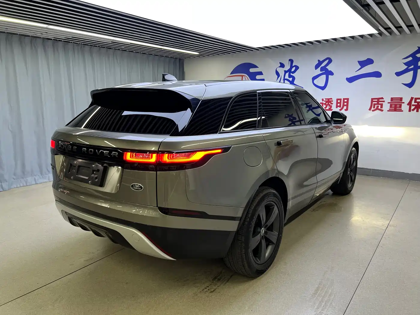 Land Rover Range Rover Velar 2019 250PS R-DYNAMIC S фото 18
