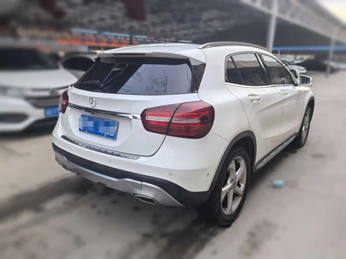 Mercedes-Benz GLA 2017 GLA 200 Fashion фото 4