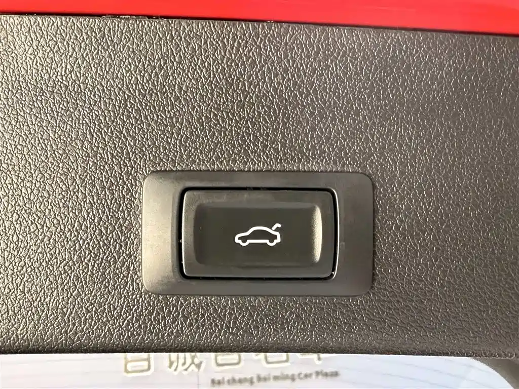 Audi Q5 2017 Plus 40 TFSI Technology фото 21