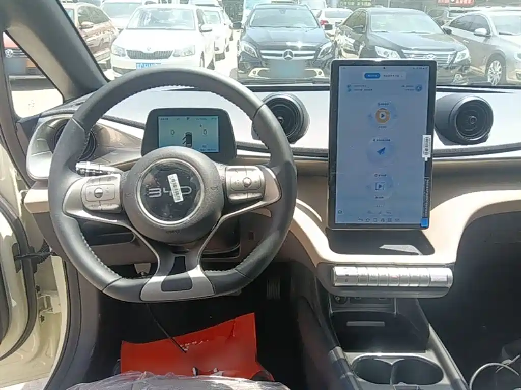 BYD Dolphin 2024 Glory Edition 420km Freedom Edition фото 10