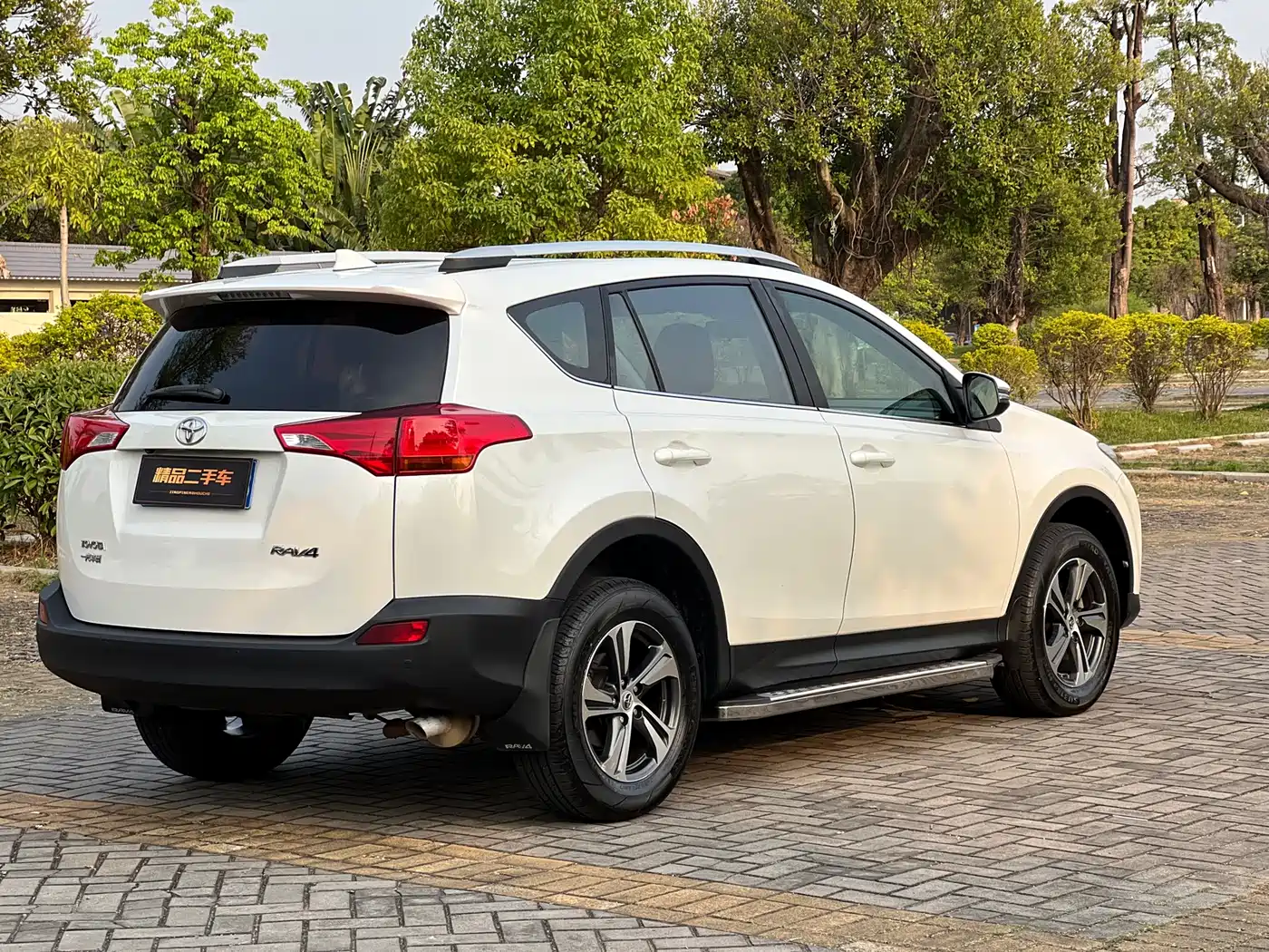 Toyota RAV4 Rongfang 2015 2.0L CVT 2WD Trend Edition фото 5