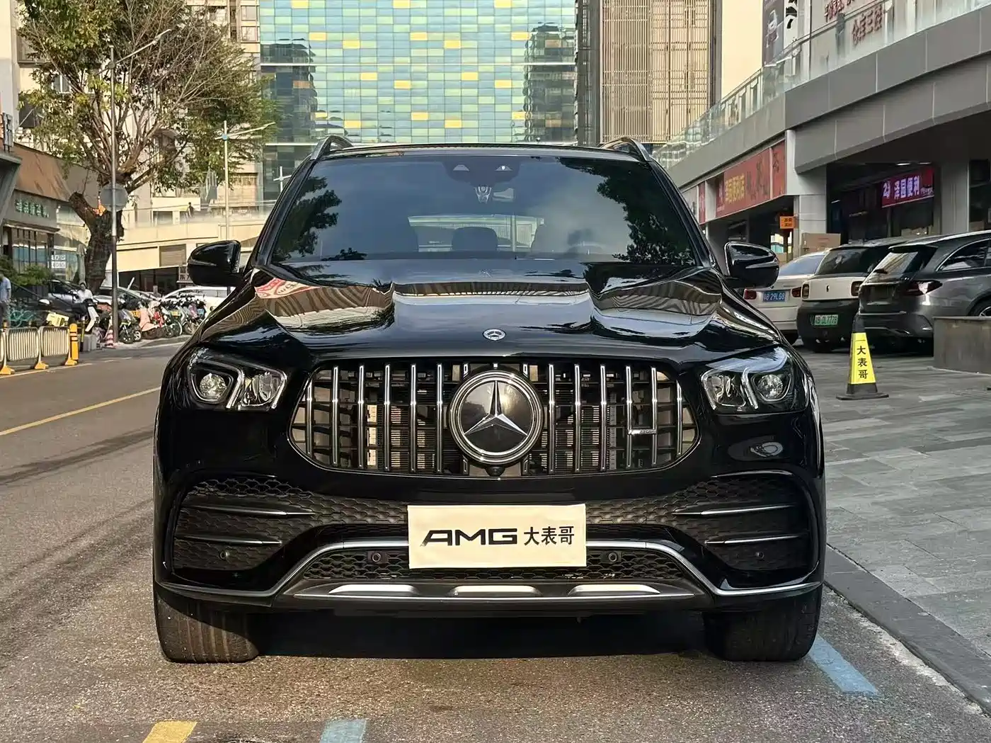 MERCEDES-BENZ GLE AMG