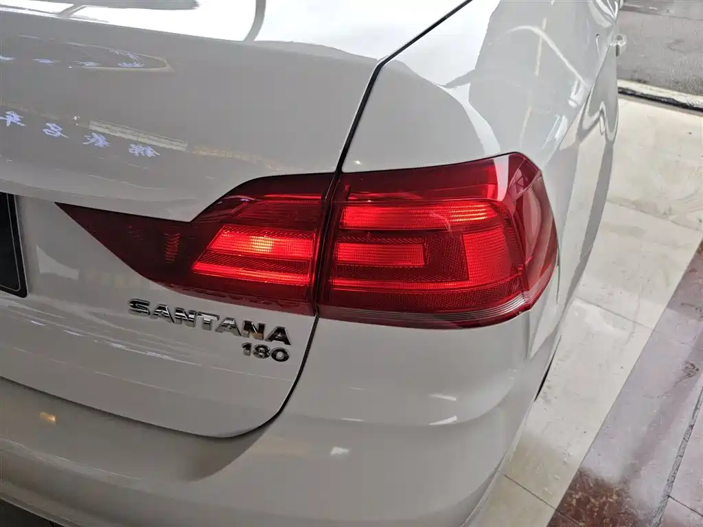 Volkswagen Santana 2016 1.6L Automatic Trend Edition фото 24