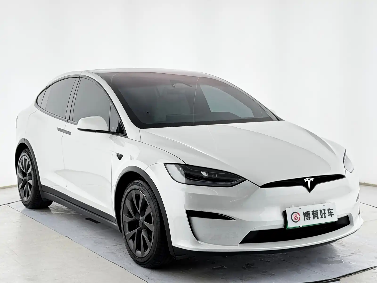 Фото 4 - Tesla Model X