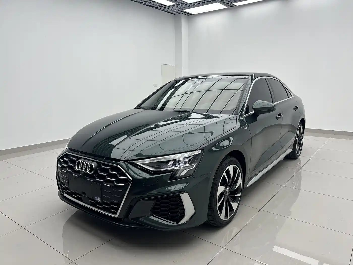 Audi A3 2023 Facelift A3L Limousine 35 TFSI Fashion Sport