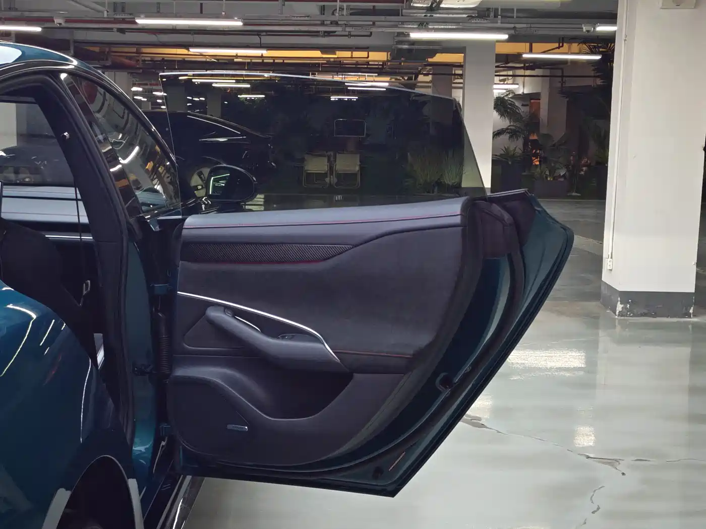 XIAOMI CAR XIAOMI SU7 ULTRA