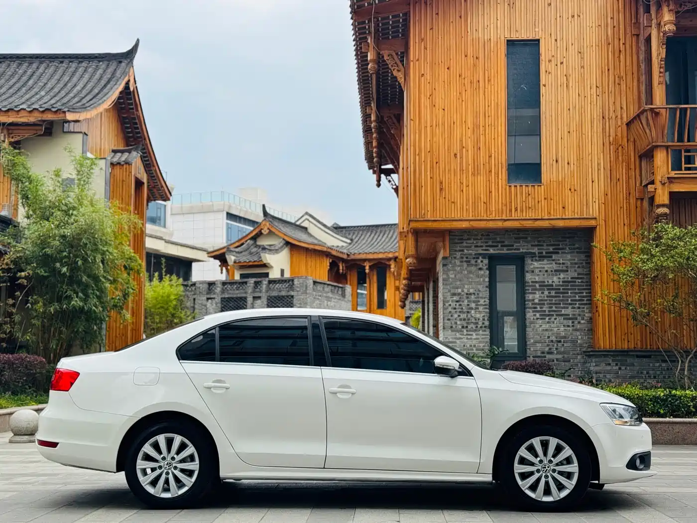 Volkswagen Sagitar 2014 1.4TSI Automatic Luxury фото 5