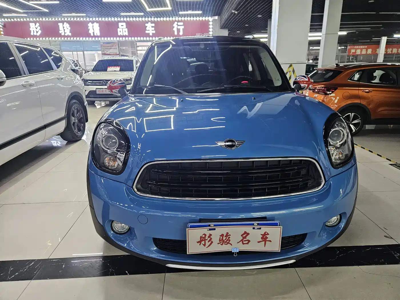 MINI COUNTRYMAN
