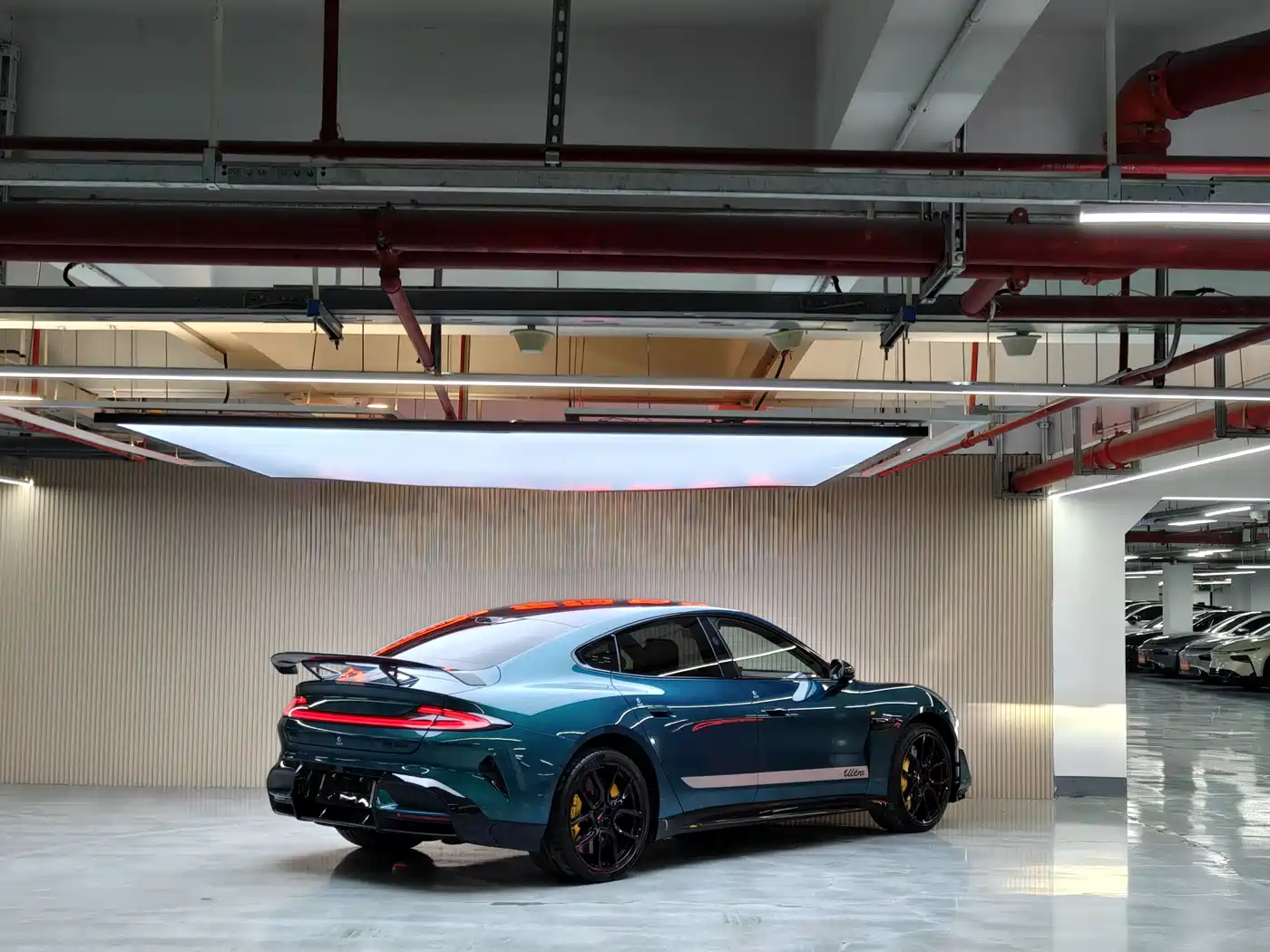 XIAOMI CAR XIAOMI SU7 ULTRA