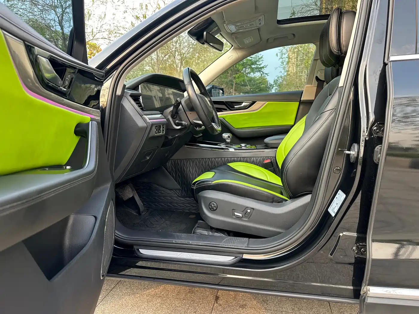 Hongqi HS5 2022 2.0T Smart Connect Premium Edition фото 32