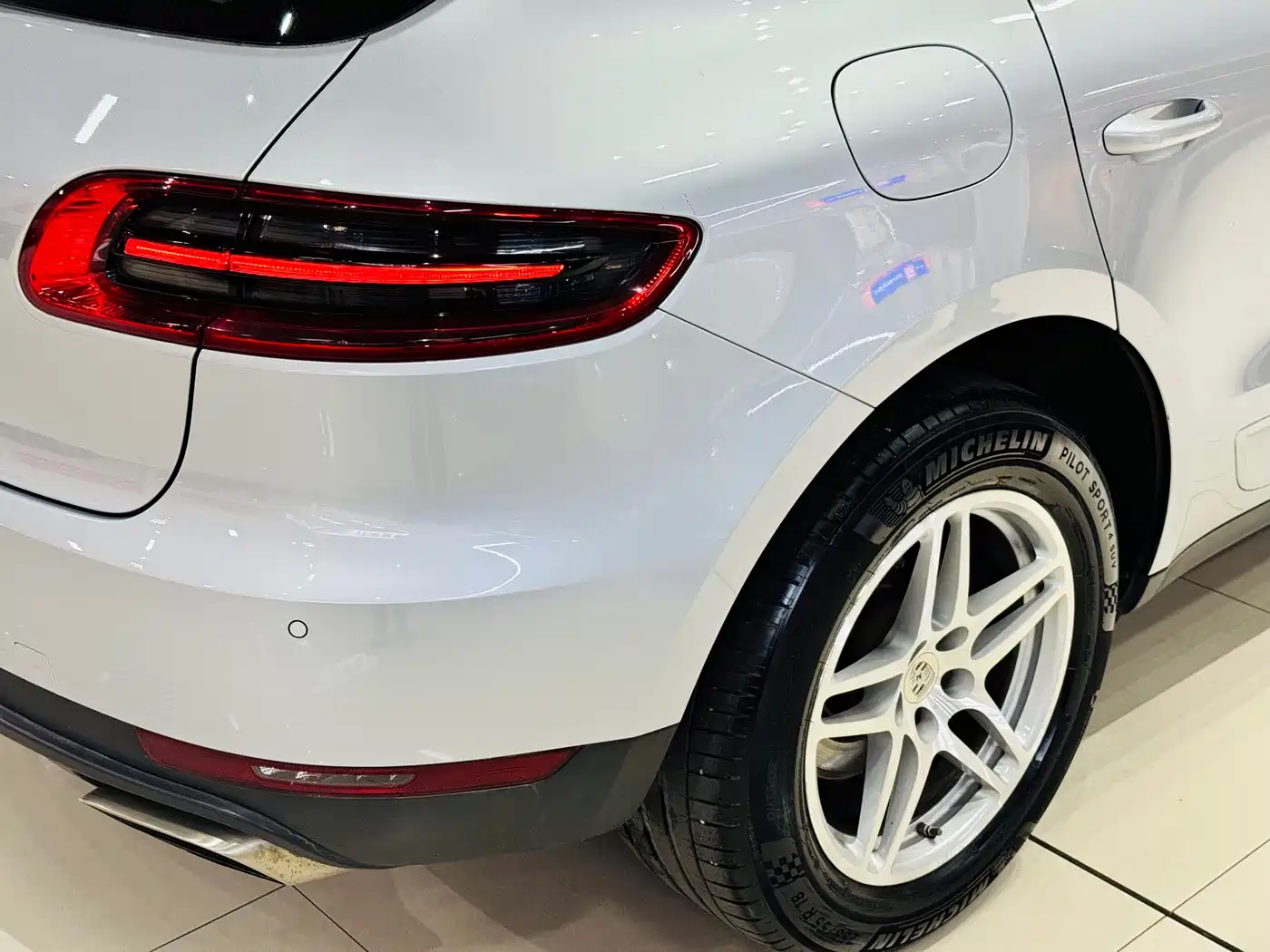 Porsche Macan 2017 Macan 2.0T фото 13
