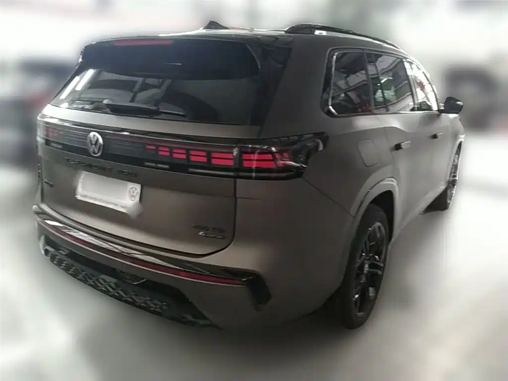 Volkswagen Teramont 2025 Teramont Pro 450TSI 4WD Summit Edition фото 12