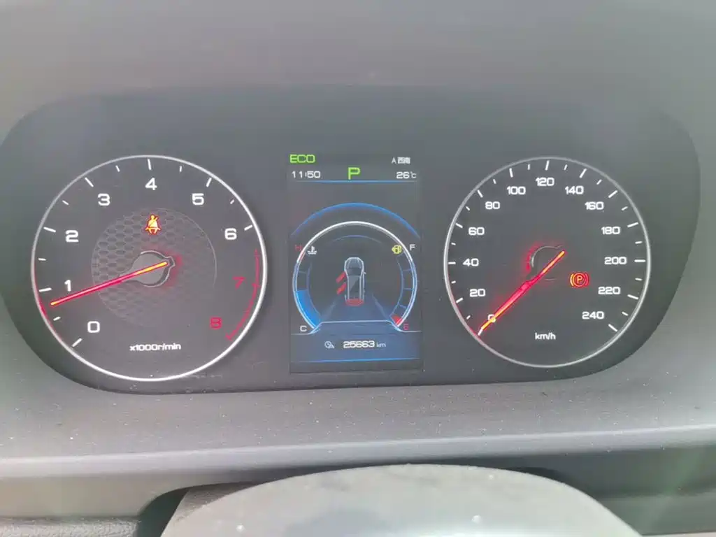 BYD Tang 2018 2018 2.0T Automatic Smart Connection Noble Edition 7-Seater China V
