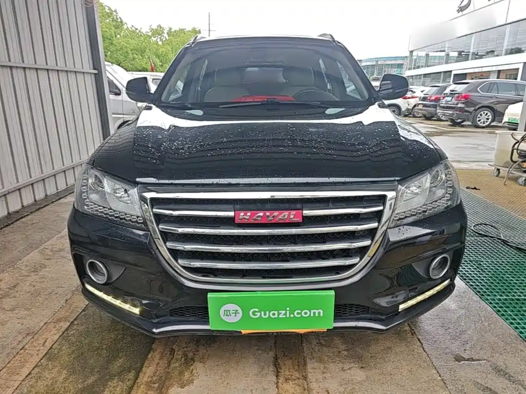 Haval H2 2015 1.5T Automatic 2WD Elite Edition фото 3