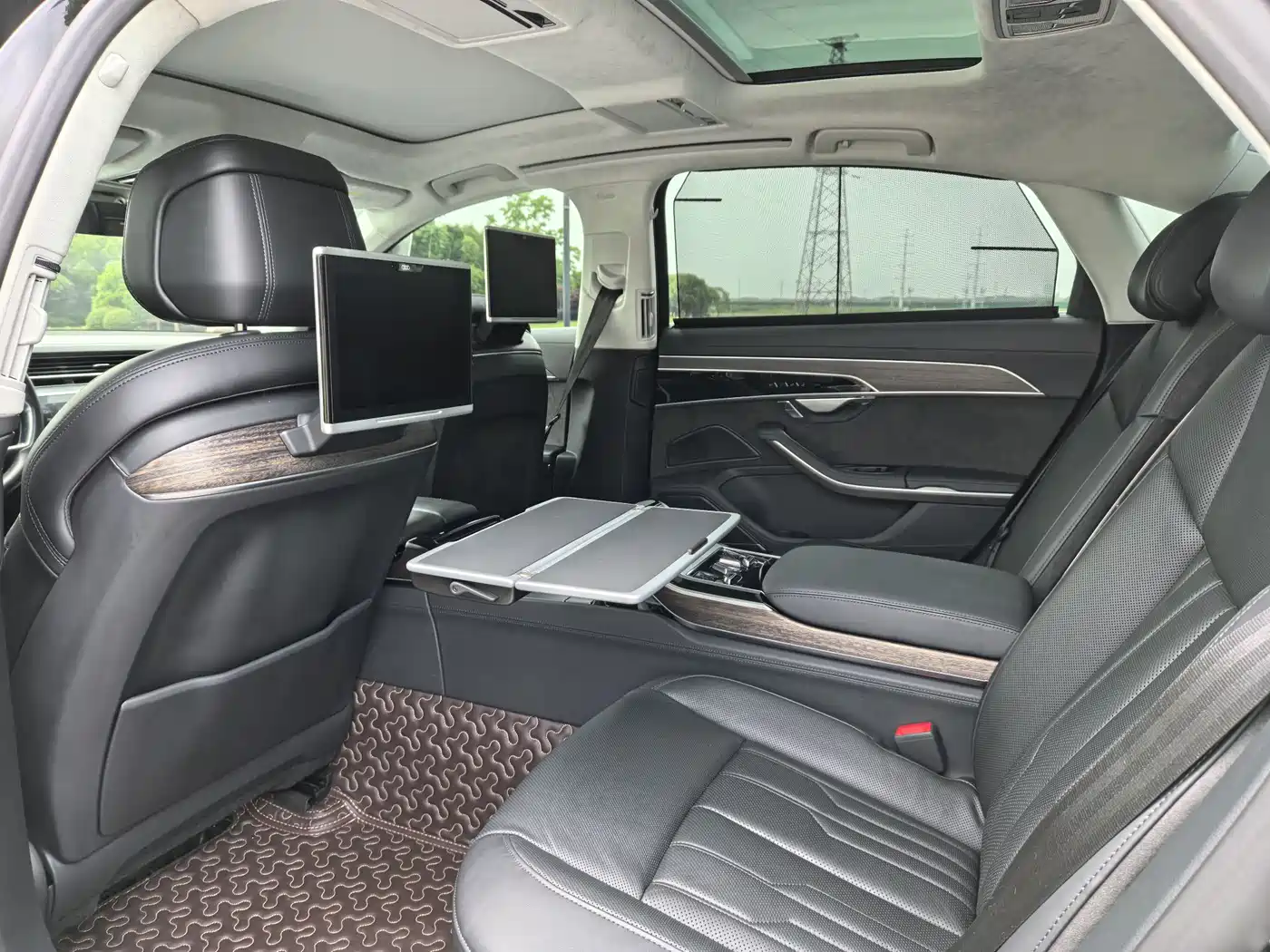 Audi A8 2019 Facelift Plus A8L 55 TFSI quattro Premium фото 16