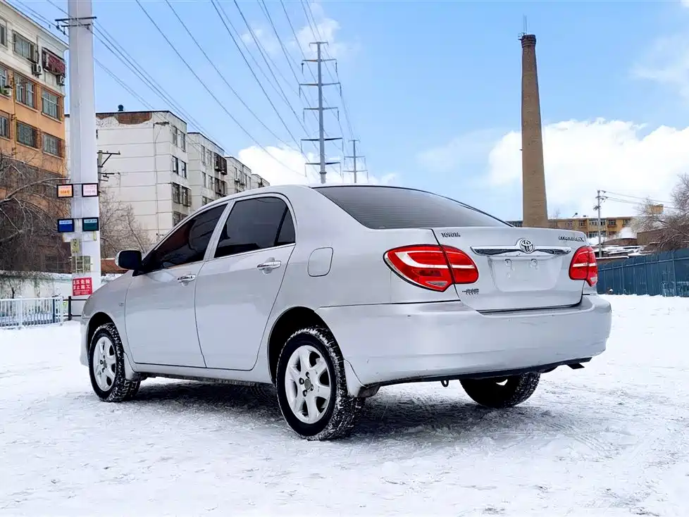 Toyota Corolla 2013 1.6L Automatic Luxury фото 6