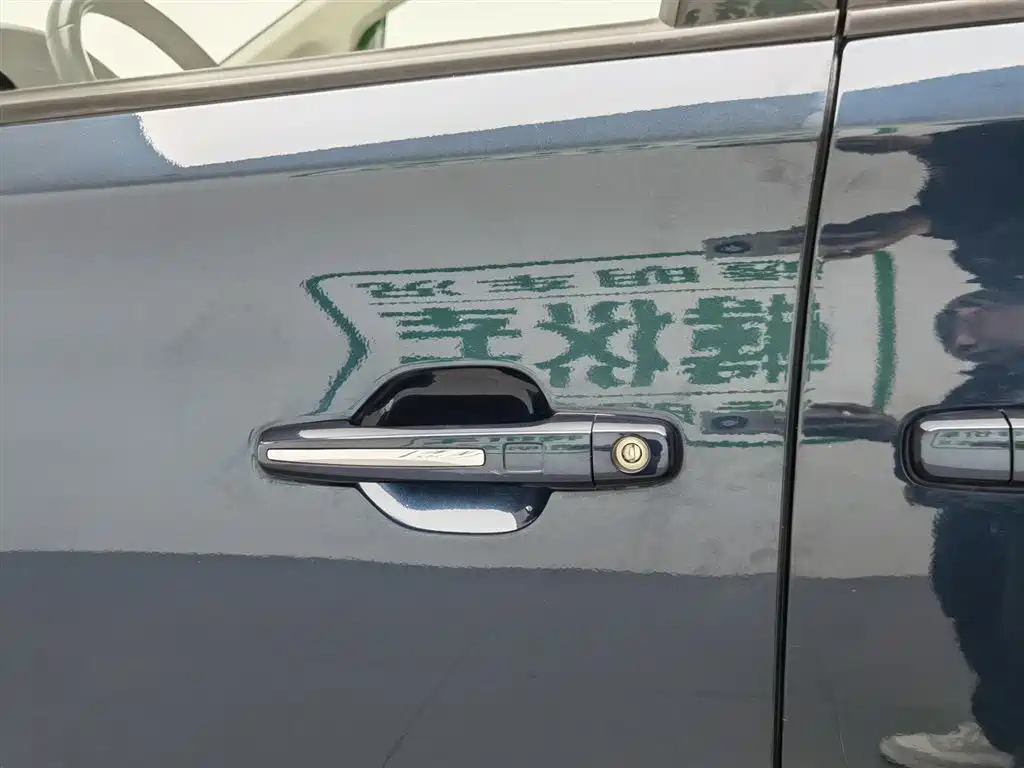GAC Trumpchi Trumpchi M8 2018 320T Flagship Edition фото 18