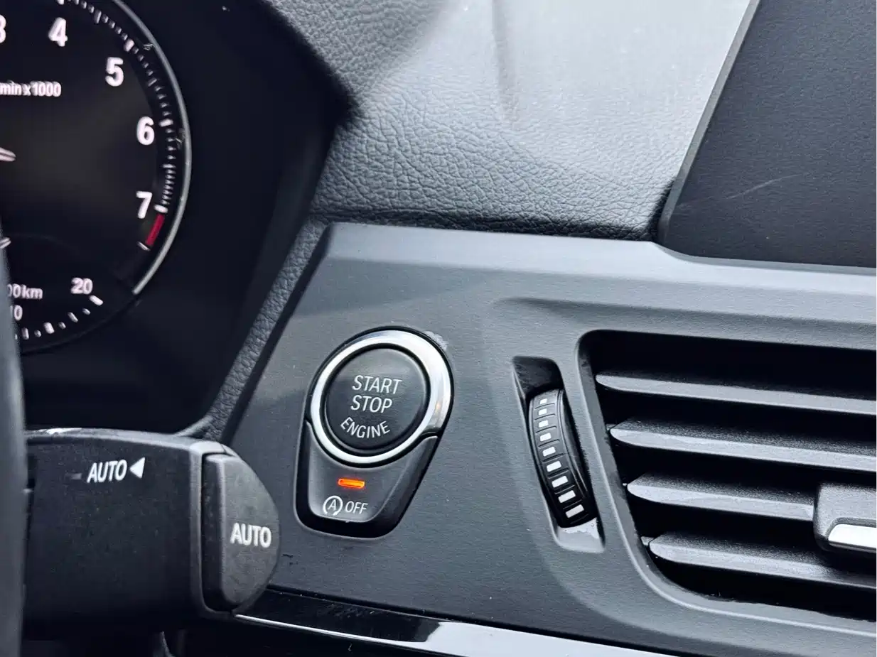 BMW 1 Series 2018 118i Sport Edition фото 20
